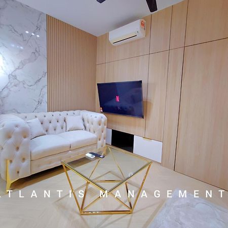 Arte Mont Kiara, Private Elegant Suite Manage By Atlantis Management Куала-Лумпур Экстерьер фото